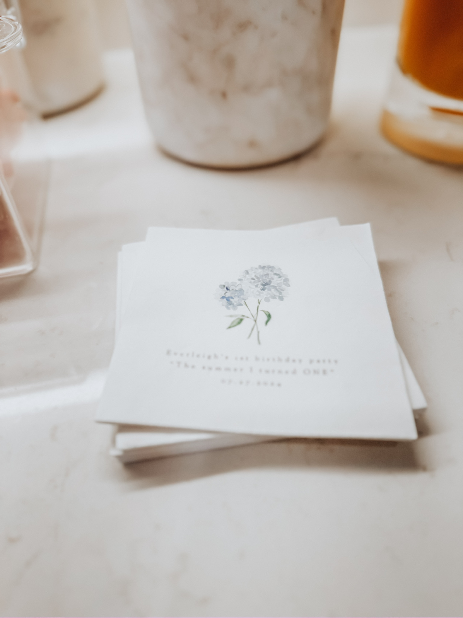 the details- napkins with hydrangeas